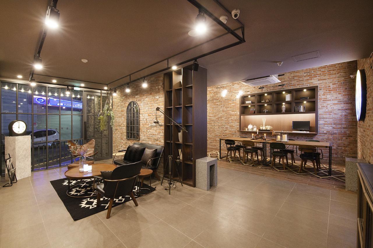 The Hotel Gray Busan Exterior photo